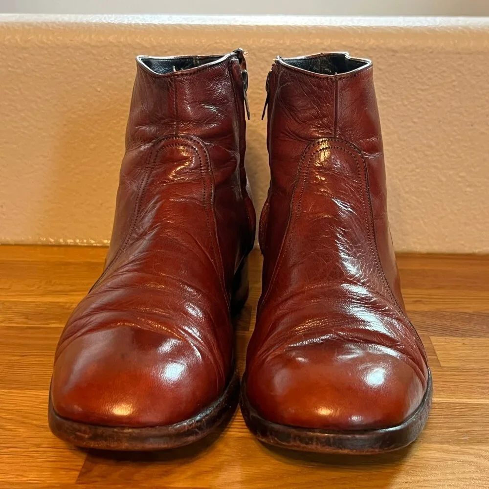Brown Leather Ankle Boots Women’s 8 Side Zip Low Heel Classic - Picture 2 of 9